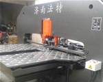 阿根廷客戶(hù)采購數控平板沖孔機